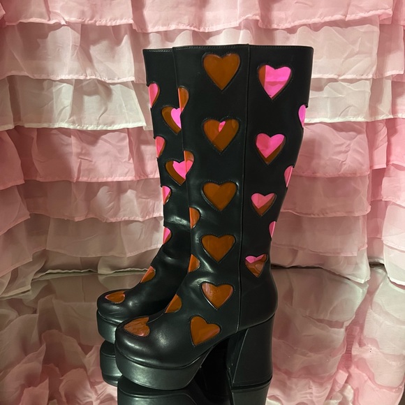 Black Retro Romance Go-Go Boots 🖤 - Picture 1 of 10